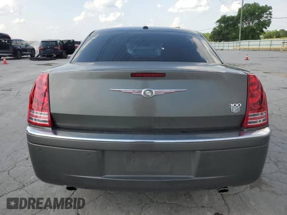 2009 Chrysler 300 C Hemi with VIN 2C3LA63T99H600547, listed as a Copart auction lot 54793715 with 241,729 mi miles and Salvage title. Bid and sale history available at DreamBid. Image 6.