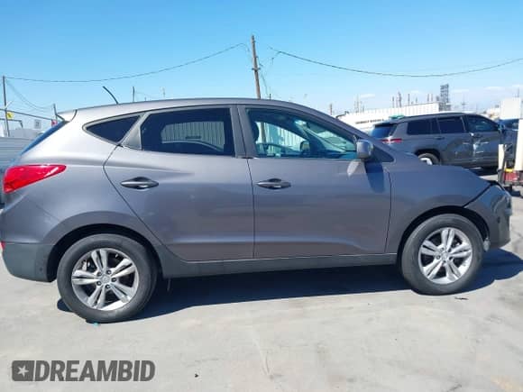 2015 Hyundai Tucson GLS с VIN KM8JTCAF5FU958287, выставлен на аукционе IAAI как лот 43145086 с пробегом 91 885 миль миль и . История ставок и продаж доступна на DreamBid. Изображение 13.