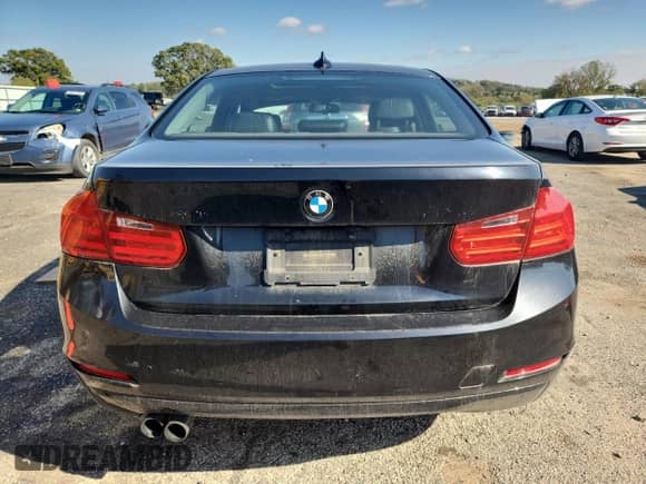 2013 BMW 3 Series 328i xDrive с VIN WBA3B5G50DNS00453, выставлен на аукционе Copart как лот 86473125 с пробегом 95 912 миль миль и Чистый • Clean title. История ставок и продаж доступна на DreamBid. Изображение 6.