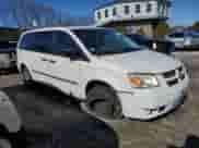 2009 Dodge Grand Caravan with VIN 1D8HN11E39B514044, listed as a Copart auction lot 47566765 with 150,630 mi miles and Clean title. Bid and sale history available at DreamBid. Image 4.