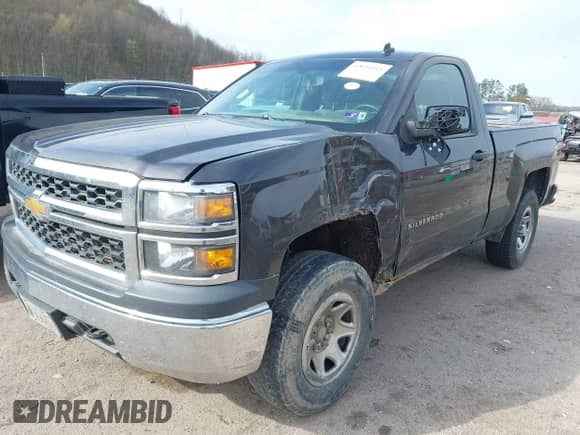 2014 Chevrolet Silverado 1500 Work Truck z VIN 1GCNKPEC6EZ296723, wystawiony jako IAAI lot #42026115 z przebiegiem 247 718 mil mil oraz . Historia ofert i sprzedaży dostępna na DreamBid. Obrazek 20.