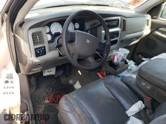 2004 Dodge 1500 SLT с VIN 1D7HU18D84J174148, выставлен на аукционе Copart как лот 81370955 с пробегом 182 859 миль миль и Чистый • Clean title. История ставок и продаж доступна на DreamBid. Изображение 8.