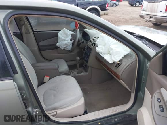 2004 Chevrolet Malibu z VIN 1G1ZS52F24F181534, wystawiony jako IAAI lot #41849927 z przebiegiem 172 347 mil mil oraz . Historia ofert i sprzedaży dostępna na DreamBid. Obrazek 5.