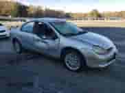 2001 Dodge Neon Highline z VIN 1B3ES46CX1D124958, wystawiony jako Copart lot #75360444 z przebiegiem Nie podano mil oraz Szkoda całkowita • Salvage title. Historia ofert i sprzedaży dostępna na DreamBid. Obrazek 4.