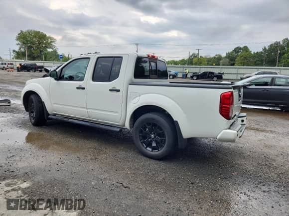 2020 Nissan Frontier SV with VIN 1N6ED0EAXLN707686, listed as a Copart auction lot 71436185 with 83,138 mi miles and Salvage title. Bid and sale history available at DreamBid. Image 2.