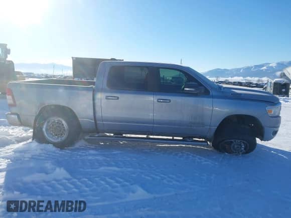 2019 Ram 1500 Big Horn с VIN 1C6SRFFT4KN806231, выставлен на аукционе IAAI как лот 41568393 с пробегом 104 381 миль миль и . История ставок и продаж доступна на DreamBid. Изображение 14.