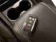 2025 Jeep Grand Cherokee Limited z VIN 1C4RJKBG6S8675253, wystawiony jako IAAI lot #42503091 z przebiegiem 4 975 mil mil oraz . Historia ofert i sprzedaży dostępna na DreamBid. Obrazek 11.