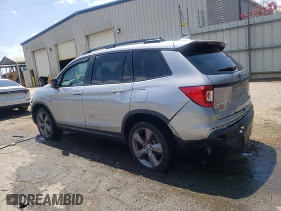 2020 Honda Passport Touring с VIN 5FNYF8H96LB011464, выставлен на аукционе Copart как лот 69017995 с пробегом 58 459 миль миль и Списание • Salvage title. История ставок и продаж доступна на DreamBid. Изображение 2.