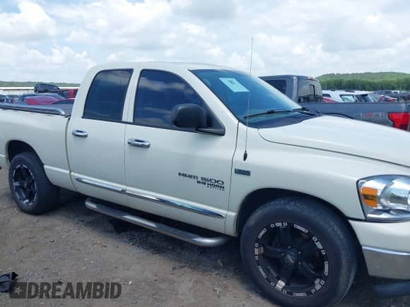2006 Dodge 1500 SLT with VIN 1D7HA18286J189582, listed as a IAAI auction lot 42654500 with 164,487 mi miles and . Bid and sale history available at DreamBid. Image 13.
