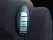 2013 Nissan Maxima SV z VIN 1N4AA5AP3DC834462, wystawiony jako IAAI lot #42783351 z przebiegiem 187 671 mil mil oraz . Historia ofert i sprzedaży dostępna na DreamBid. Obrazek 11.