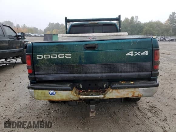 1998 Dodge 2500 with VIN 3B7KF22Z3WG209459, listed as a Copart auction lot 76078064 with 219,421 mi miles and Clean title. Bid and sale history available at DreamBid. Image 6.
