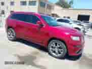 2012 Jeep Grand Cherokee SRT-8 z VIN 1C4RJFDJ9CC120960, wystawiony jako IAAI lot #42713331 z przebiegiem 136 836 mil mil oraz . Historia ofert i sprzedaży dostępna na DreamBid. Obrazek 1.