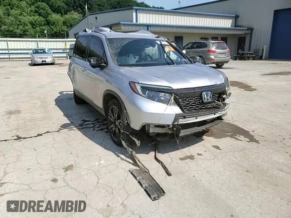 2021 Honda Passport Sport with VIN 5FNYF8H23MB001253, listed as a Copart auction lot 65848855 with 107,648 mi miles and Salvage title. Bid and sale history available at DreamBid. Image 14.