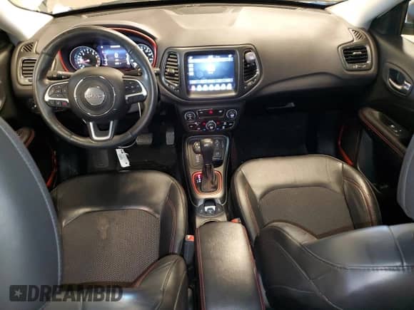 2018 Jeep Compass Trailhawk с VIN 3C4NJDDB0JT163497, выставлен на аукционе Copart как лот 77000364 с пробегом 28 681 миль миль и Списание • Salvage title. История ставок и продаж доступна на DreamBid. Изображение 8.