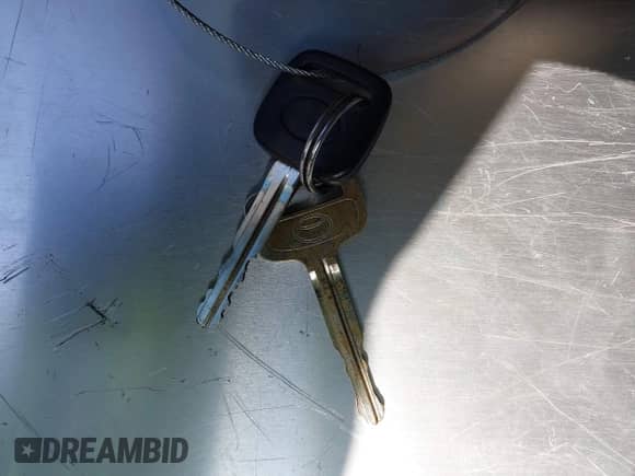 1998 Toyota Camry LE с VIN JT2BG22K6W0205550, выставлен на аукционе IAAI как лот 43514026 с пробегом 280 562 миль миль и . История ставок и продаж доступна на DreamBid. Изображение 11.