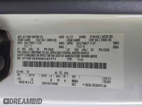 2017 Ford F-150 XL z VIN 1FTMF1EP0HKC61771, wystawiony jako IAAI lot #43414793 z przebiegiem 115 197 mil mil oraz . Historia ofert i sprzedaży dostępna na DreamBid. Obrazek 9.