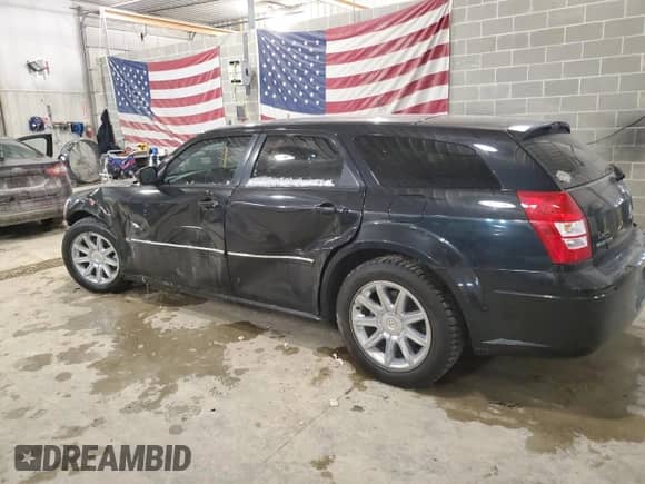 2006 Dodge Magnum with VIN 2D4FV47VX6H179997, listed as a Copart auction lot 44908965 with 148,864 mi miles and Salvage title. Bid and sale history available at DreamBid. Image 2.