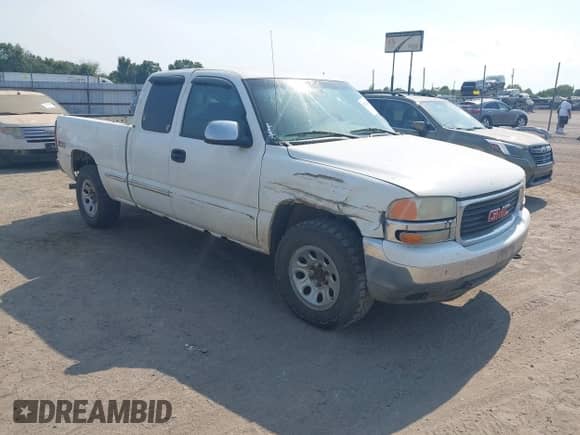 2002 GMC Sierra 1500 SLE z VIN 1GTEK19T12E198855, wystawiony jako IAAI lot #42923074 z przebiegiem 317 702 mil mil oraz . Historia ofert i sprzedaży dostępna na DreamBid. Obrazek 1.