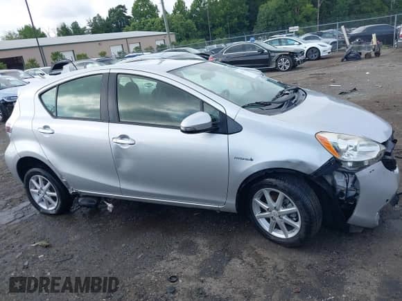 2014 Toyota Prius One with VIN JTDKDTB30E1075790, listed as a IAAI auction lot 42592812 with 100,821 mi miles and . Bid and sale history available at DreamBid. Image 18.