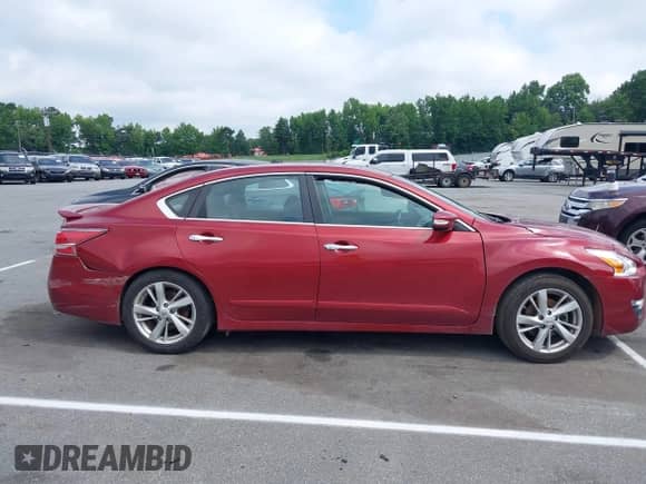 2015 Nissan Altima S z VIN 1N4AL3AP6FC247531, wystawiony jako IAAI lot #42635186 z przebiegiem 147 761 mil mil oraz . Historia ofert i sprzedaży dostępna na DreamBid. Obrazek 13.