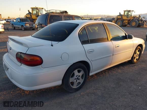 2003 Chevrolet Malibu LS с VIN 1G1NE52J13M731939, выставлен на аукционе IAAI как лот 43524182 с пробегом 214 922 миль миль и . История ставок и продаж доступна на DreamBid. Изображение 4.