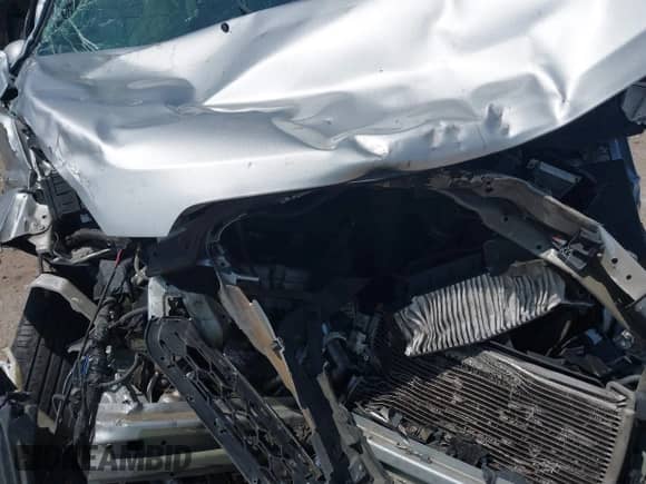 2015 Chevrolet Spark LT z VIN KL8CF6S98FC805996, wystawiony jako IAAI lot #42414940 z przebiegiem Nie podano mil oraz . Historia ofert i sprzedaży dostępna na DreamBid. Obrazek 10.