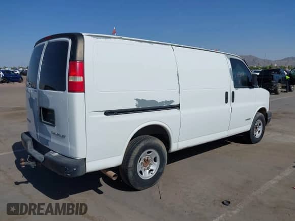 2003 Chevrolet Express Cargo с VIN 1GCGG25V231192787, выставлен на аукционе IAAI как лот 42436235 с пробегом 308 608 миль миль и . История ставок и продаж доступна на DreamBid. Изображение 4.
