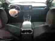 2024 Chevrolet Colorado 4WD LT с VIN 1GCPTCEK2R1123680, выставлен на аукционе Copart как лот 67122085 с пробегом 2 809 миль миль и Списание • Salvage title. История ставок и продаж доступна на DreamBid. Изображение 8.