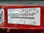 2017 Ford Escape Titanium z VIN 1FMCU9J98HUA64208, wystawiony jako Copart lot #71892995 z przebiegiem 128 608 mil mil oraz Czysty tytuł • Clean title. Historia ofert i sprzedaży dostępna na DreamBid. Obrazek 14.