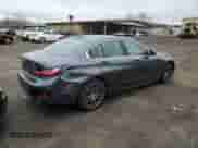 2021 BMW 3 Series 330e xDrive с VIN 3MW5P9J02M8B56487, выставлен на аукционе Copart как лот 40165144 с пробегом 31 033 миль миль и . История ставок и продаж доступна на DreamBid. Изображение 3.