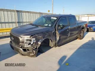 2022 Ford F-150 XL z VIN 1FTEW1C54NKF11885, wystawiony jako Copart lot #84481375 z przebiegiem Nie podano mil oraz Szkoda całkowita • Salvage title. Historia ofert i sprzedaży dostępna na DreamBid. Obrazek 1.