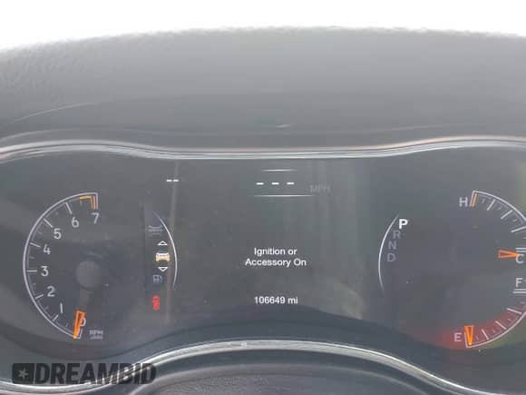 2018 Jeep Grand Cherokee Laredo с VIN 1C4RJFAG0JC305355, выставлен на аукционе IAAI как лот 42551407 с пробегом 106 649 миль миль и . История ставок и продаж доступна на DreamBid. Изображение 7.