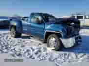 2017 Chevrolet Silverado 3500 z VIN 1GC3KYCY6HZ272986, wystawiony jako Copart lot #45343415 z przebiegiem Nie podano mil oraz Szkoda całkowita • Salvage title. Historia ofert i sprzedaży dostępna na DreamBid. Obrazek 4.