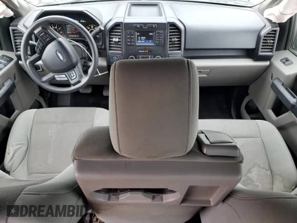 2016 Ford F-150 XL z VIN 1FTEW1CP0GKF85048, wystawiony jako Copart lot #58833625 z przebiegiem 129 257 mil mil oraz Szkoda całkowita • Salvage title. Historia ofert i sprzedaży dostępna na DreamBid. Obrazek 8.