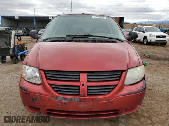 2007 Dodge Grand Caravan SE z VIN 1D4GP24R27B212074, wystawiony jako Copart lot #85487905 z przebiegiem 195 433 mil mil oraz Szkoda całkowita • Salvage title. Historia ofert i sprzedaży dostępna na DreamBid. Obrazek 5.