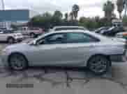 2017 Toyota Camry LE z VIN 4T1BF1FK5HU667068, wystawiony jako IAAI lot #43363605 z przebiegiem 119 153 mil mil oraz . Historia ofert i sprzedaży dostępna na DreamBid. Obrazek 14.