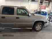 2006 Chevrolet Silverado 1500 LT3 z VIN 2GCEK13T661134570, wystawiony jako IAAI lot #43357401 z przebiegiem 238 723 mil mil oraz . Historia ofert i sprzedaży dostępna na DreamBid. Obrazek 14.