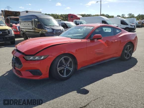 2024 Ford Mustang EcoBoost с VIN 1FA6P8TH8R5107731, выставлен на аукционе Copart как лот 84730045 с пробегом 38 607 миль миль и На запчасти • Non repairable. История ставок и продаж доступна на DreamBid. Изображение 1.