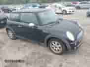 2005 MINI Hardtop с VIN WMWRC33515TK62376, выставлен на аукционе IAAI как лот 43315303 с пробегом 193 431 миль миль и . История ставок и продаж доступна на DreamBid. Изображение 1.