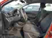 2021 Chevrolet Spark LS z VIN KL8CA6SA2MC709030, wystawiony jako Copart lot #66220055 z przebiegiem 71 149 mil mil oraz Szkoda całkowita • Salvage title. Historia ofert i sprzedaży dostępna na DreamBid. Obrazek 7.