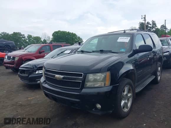 2009 Chevrolet Tahoe 2LT z VIN 1GNFK23019R151442, wystawiony jako IAAI lot #42093860 z przebiegiem 241 924 mil mil oraz . Historia ofert i sprzedaży dostępna na DreamBid. Obrazek 16.