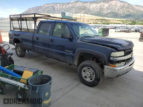 2002 Chevrolet Silverado 2500HD LS с VIN 1GCHK23U82F202656, выставлен на аукционе Copart как лот 61955935 с пробегом 284 423 миль миль и Списание • Salvage title. История ставок и продаж доступна на DreamBid. Изображение 4.