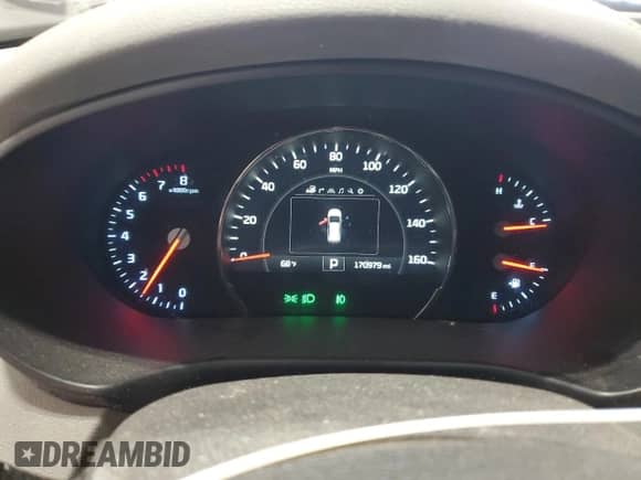 2017 Kia Sorento SX z VIN 5XYPK4A55HG302156, wystawiony jako Copart lot #85950705 z przebiegiem 170 979 mil mil oraz Czysty tytuł • Clean title. Historia ofert i sprzedaży dostępna na DreamBid. Obrazek 9.