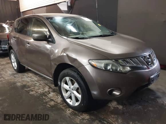 2010 Nissan Murano S with VIN JN8AZ1MW2AW127687, listed as a IAAI auction lot 42452404 with 165,033 mi miles and . Bid and sale history available at DreamBid. Image 1.