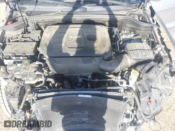 2017 Jeep Grand Cherokee 75th Anniversary z VIN 1C4RJFAG2HC816396, wystawiony jako IAAI lot #42010700 z przebiegiem 109 711 mil mil oraz . Historia ofert i sprzedaży dostępna na DreamBid. Obrazek 10.