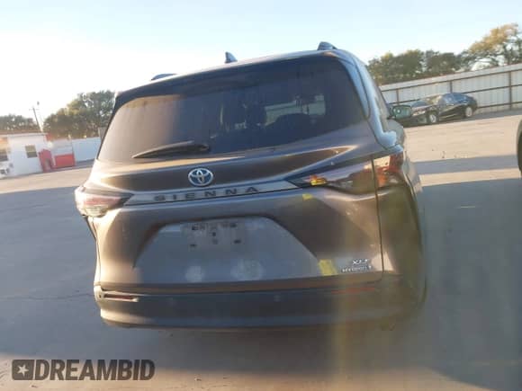 2024 Toyota Sienna XLE с VIN 5TDYRKEC7RS181938, выставлен на аукционе IAAI как лот 43522274 с пробегом 55 698 миль миль и . История ставок и продаж доступна на DreamBid. Изображение 16.