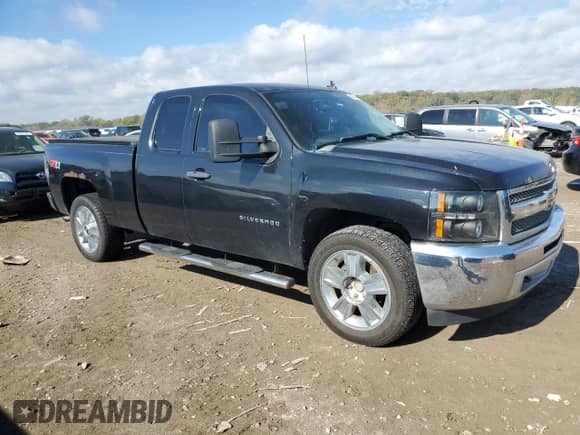 2012 Chevrolet Silverado 1500 LT с VIN 1GCRKSE7XCZ213332, выставлен на аукционе Copart как лот 90694775 с пробегом 231 887 миль миль и Чистый • Clean title. История ставок и продаж доступна на DreamBid. Изображение 4.