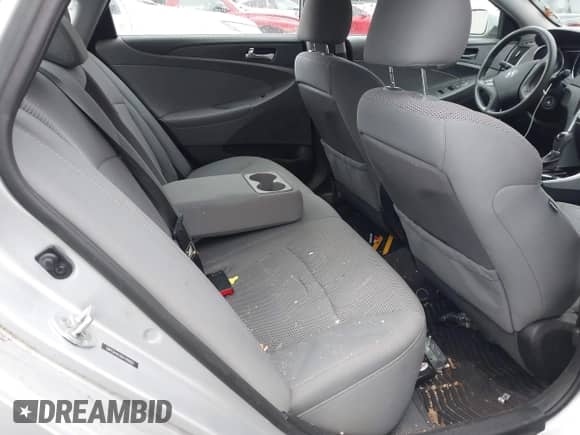 2013 Hyundai Sonata GLS z VIN 5NPEB4AC5DH789657, wystawiony jako IAAI lot #43554776 z przebiegiem 47 342 mil mil oraz . Historia ofert i sprzedaży dostępna na DreamBid. Obrazek 8.