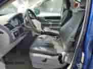 2010 Dodge Grand Caravan SXT with VIN 2D4RN5DXXAR411879, listed as a Copart auction lot 68370535 with 190,664 mi miles and Salvage title. Bid and sale history available at DreamBid. Image 7.