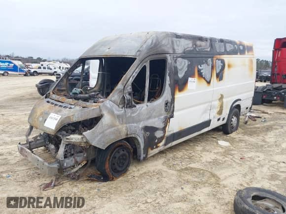 2023 Ram ProMaster Cargo с VIN 3C6MRVJG7PE505459, выставлен на аукционе IAAI как лот 41611548 с пробегом Не указан миль и . История ставок и продаж доступна на DreamBid. Изображение 2.